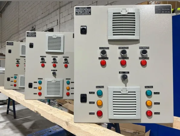 Heavy Enclosure Powder Coating Inspection